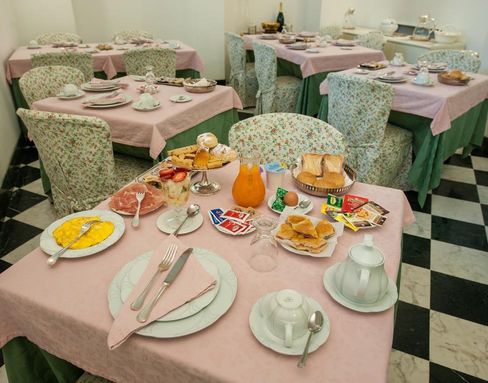 Hotel Villa Giulia Tortona Eksteriør bilde
