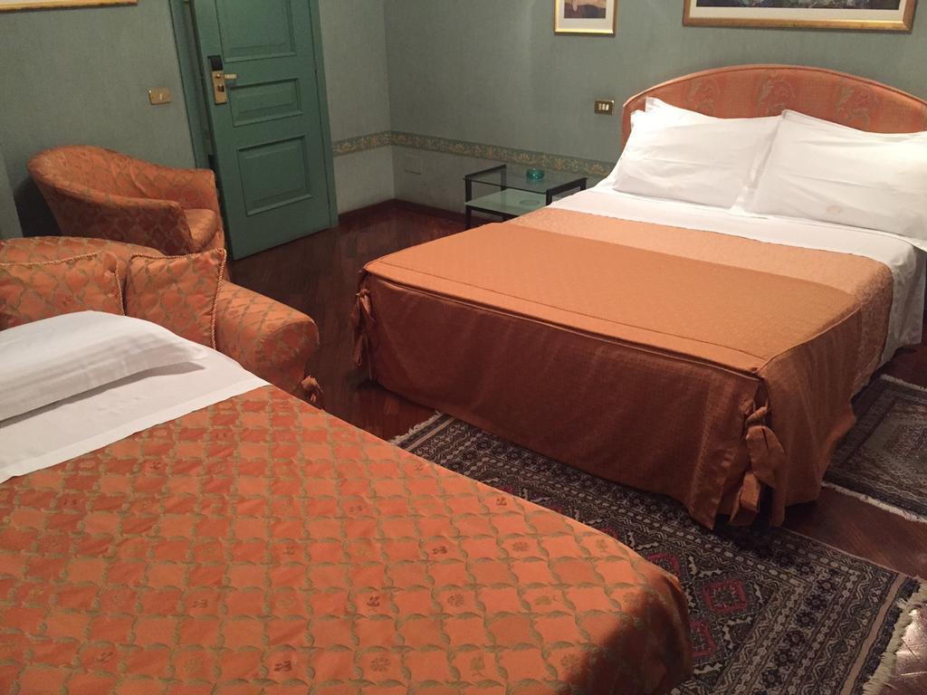 Hotel Villa Giulia Tortona Rom bilde